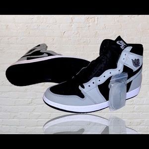 Air Jordan 1 Retro High OG Shadow 2.0 Size 11